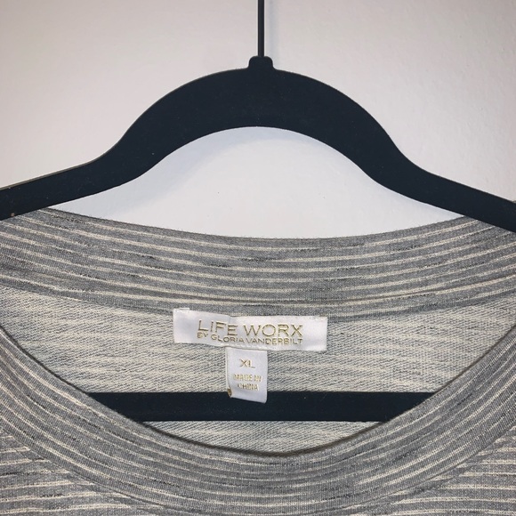 Lightweight Sweatshirt - Picture 2 of 3